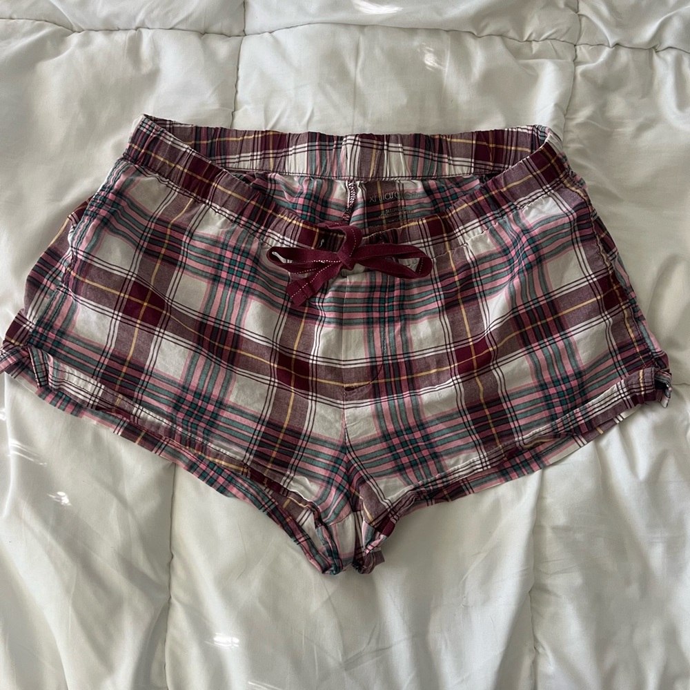 Xhilaration Plaid Sleep Shorts - Red and White